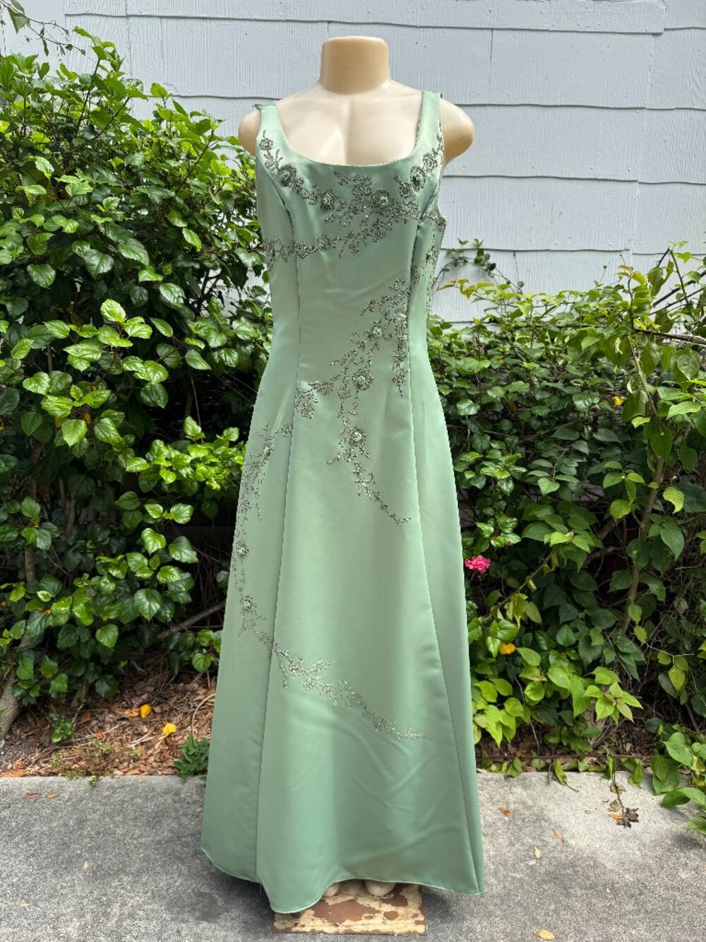 Vintage 90s Lenovia Sage Green Beaded Floral Formal Dress Prom Gown Scarf Medium